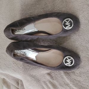 Michael Kors flats sz 10